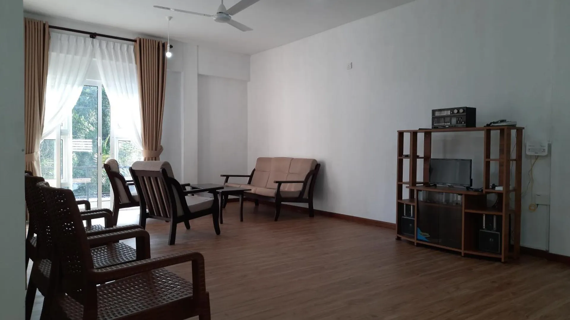 Hillcrest Abode Apartment Kundasale 0*,  Sri Lanka